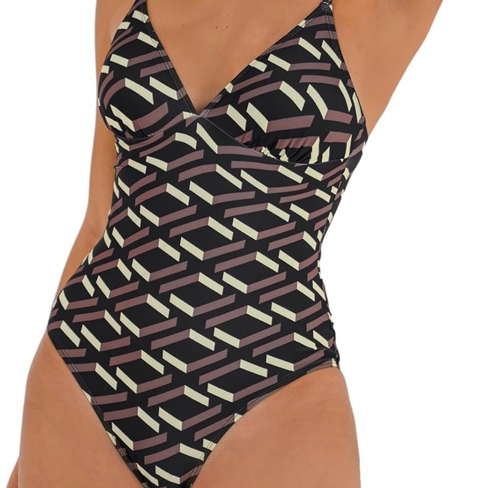 Cupshe One Piece Geometric Swimsuit V Neck O Ring Back Cutout Adjustable Straps